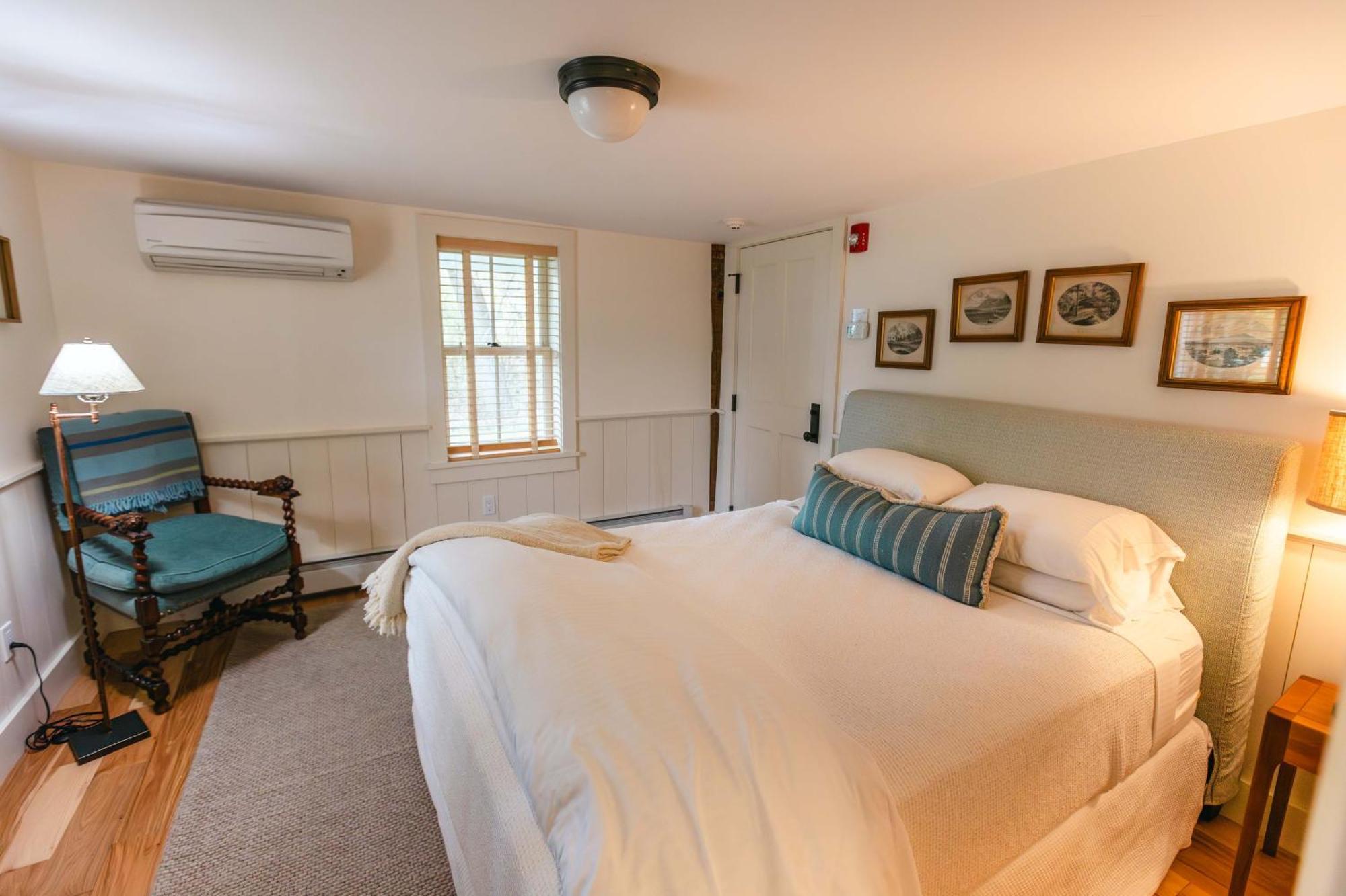 Hill Farm Inn - Manchester Sunderland Екстериор снимка